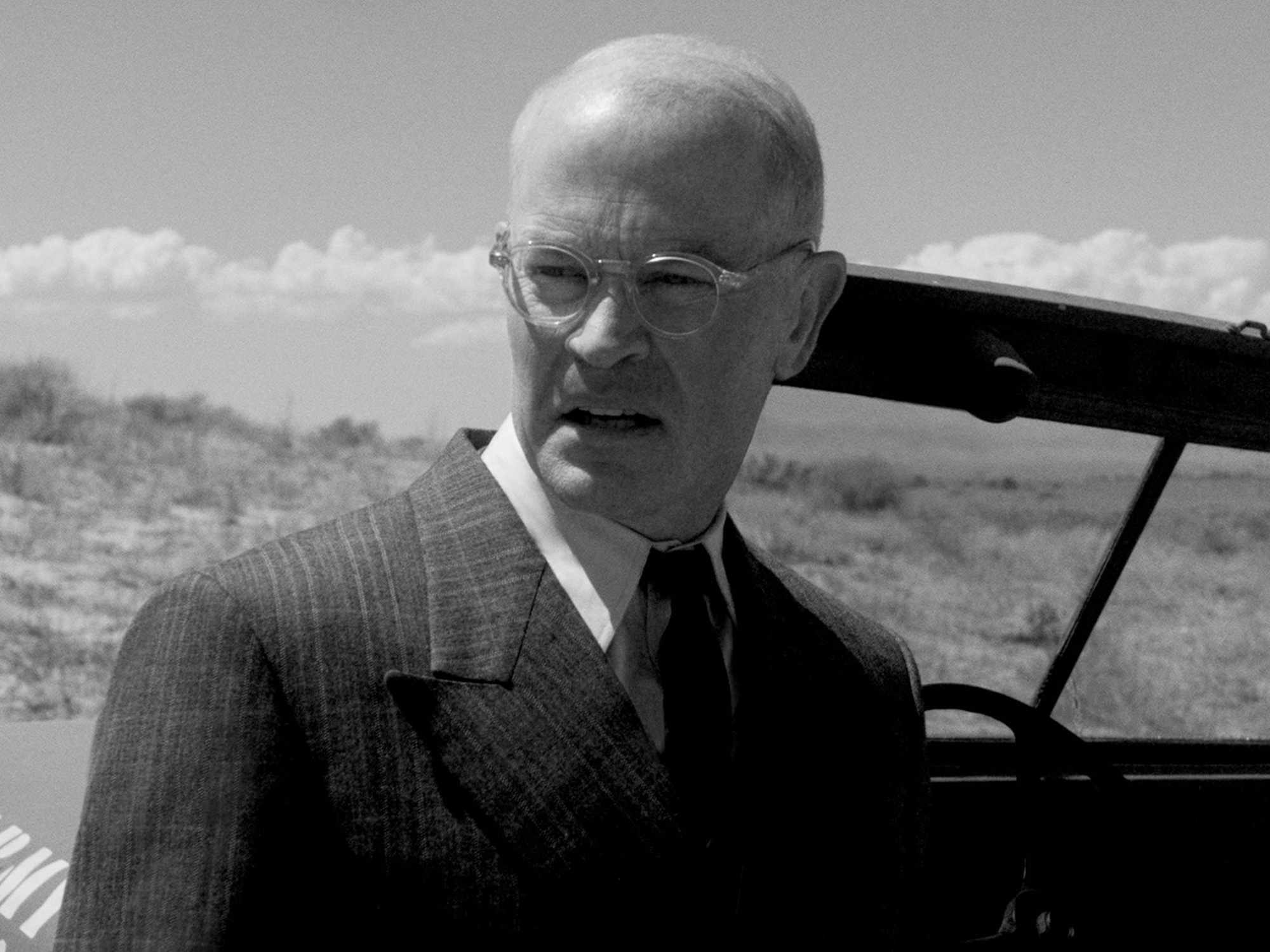 Neal McDonough in 'American Horror Story: Double Feature'