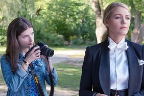A SIMPLE FAVOR, from left, Anna Kendrick, Blake Lively, 2018