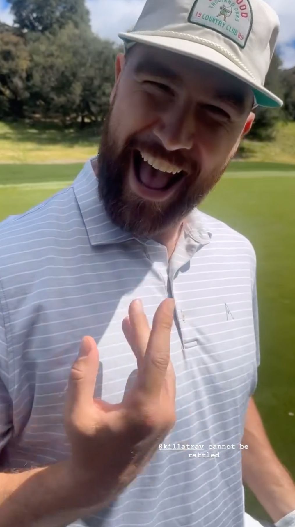 Travis Kelce Golfs With Friends While Blasting Taylor Swift's Bad Blood (charna)