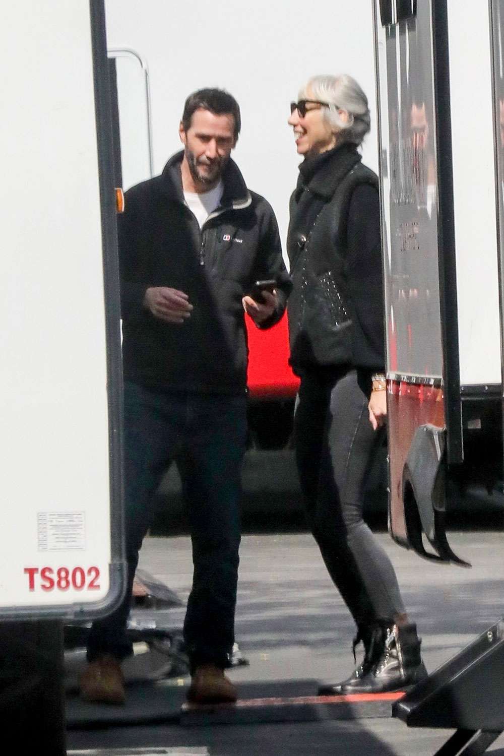 *PREMIUM-EXCLUSIVE* - Keanu Reeves and his girlfriend Alexandra Grant were spotted during very rare sighting together, sharing a kiss on the set of his upcoming movie