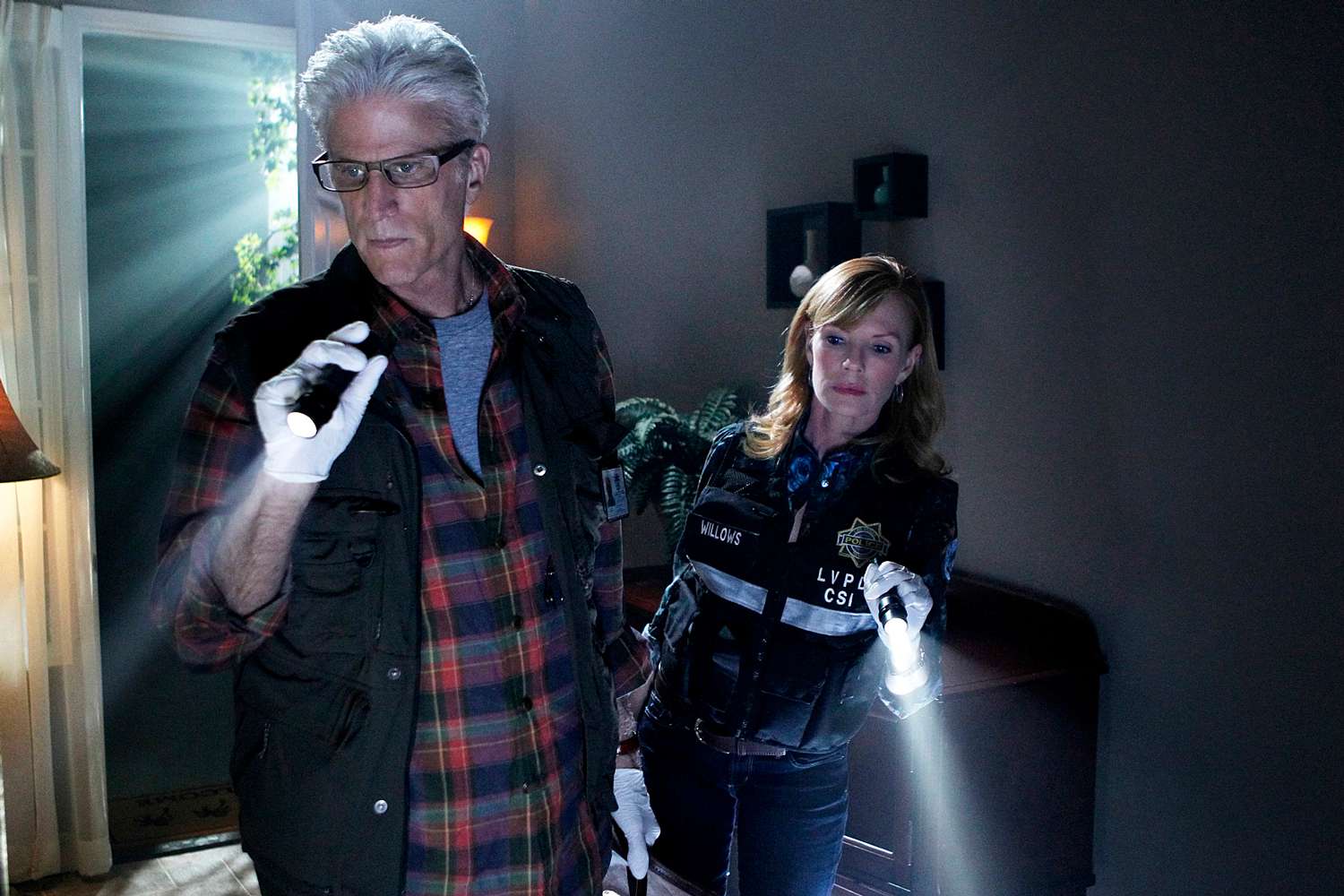 Time is of the essence for D.B. Russell (Ted Danson) (left) and Catherine Willows (Marg Helgenberger) as they search for clues, on CSI: CRIME SCENE INVESTIGATION, Wednesday, Sept. 28 (10:00-11:00 PM, ET/PT) on the CBS Television Network.