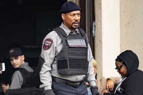 Atlanta, GA - *EXCLUSIVE* Eddie Murphy and Keke Palmer are pictured on "The Pickup" set, dressed as armored truck guards and simulating an ATM robbery. *Shot on February 28, 2024* Pictured: Eddie Murphy BACKGRID USA 29 FEBRUARY 2024 USA: +1 310 798 9111 / usasales@backgrid.com UK: +44 208 344 2007 / uksales@backgrid.com *UK Clients - Pictures Containing Children Please Pixelate Face Prior To Publication*