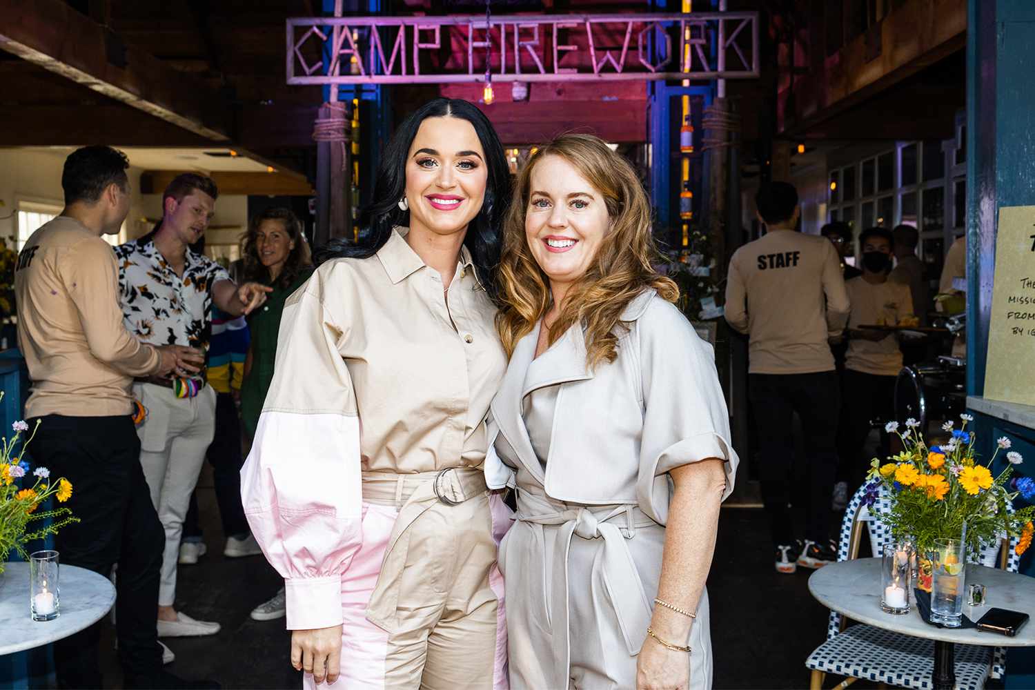 Katy Perry and her sister Angela, May 2022, Los Angeles