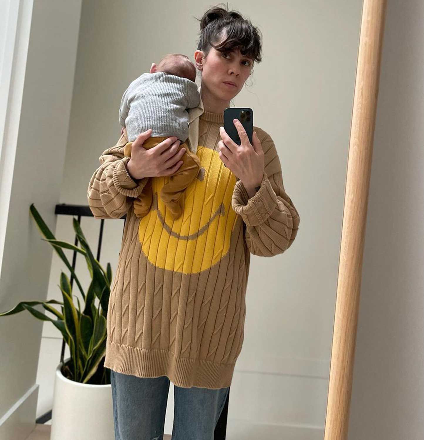 Tegan & Sara's Sara Quin Shares Photo of Her Newborn Baby While Promoting New EP With Her Twin