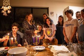 Alicia Silverstone celebrates Hanukkah