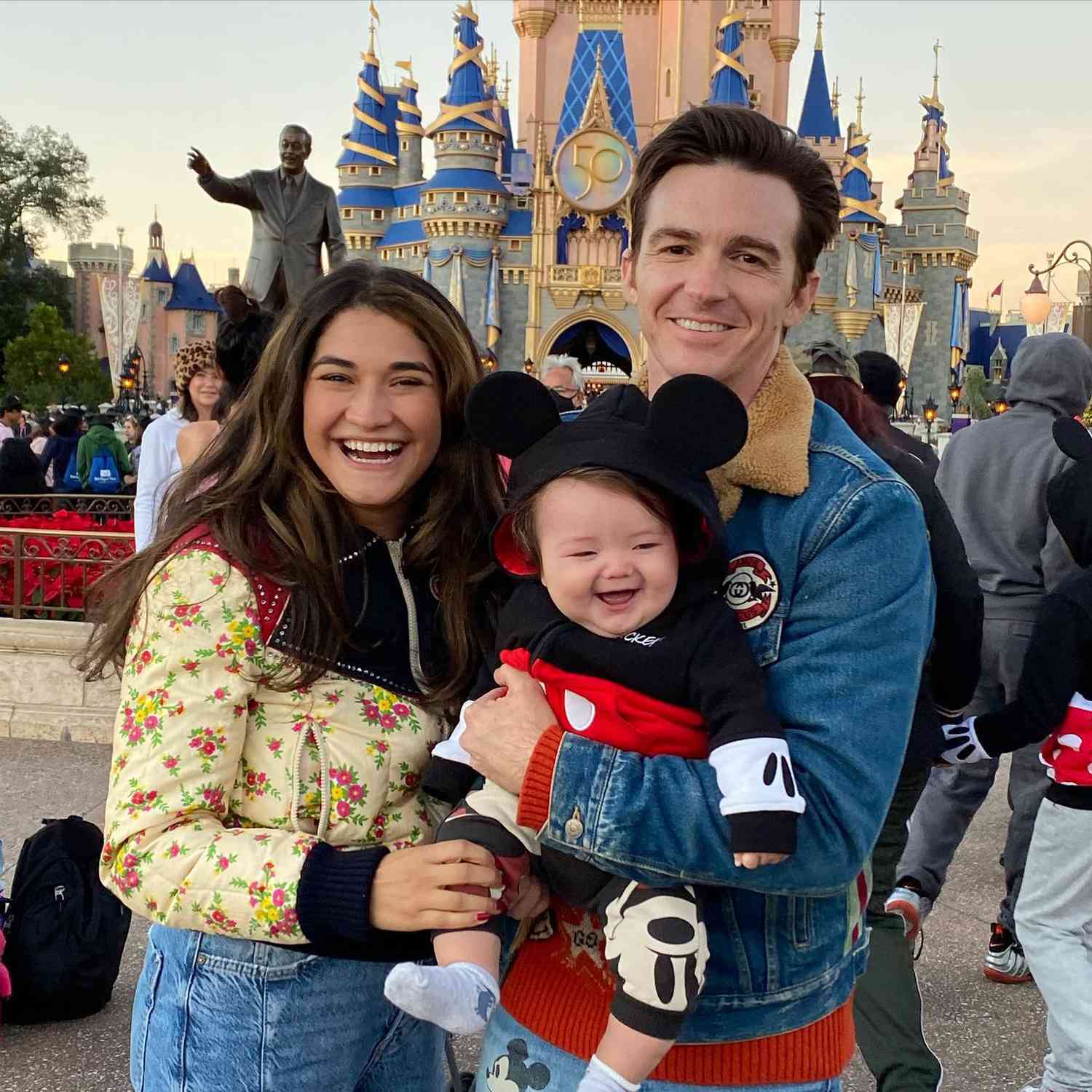 Drake Bell, Janet Von Schmeling, and their son Jeremy. 