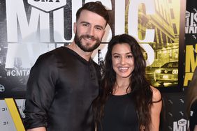 NASHVILLE, TN - JUNE 07: Singer-songwriter Sam Hunt (L) and Hannah Lee Fowler (R) attend the 2017 CMT Music Awards at the Music City Center on June 7, 2017 in Nashville, Tennessee. (Photo by Jeff Kravitz/FilmMagic)