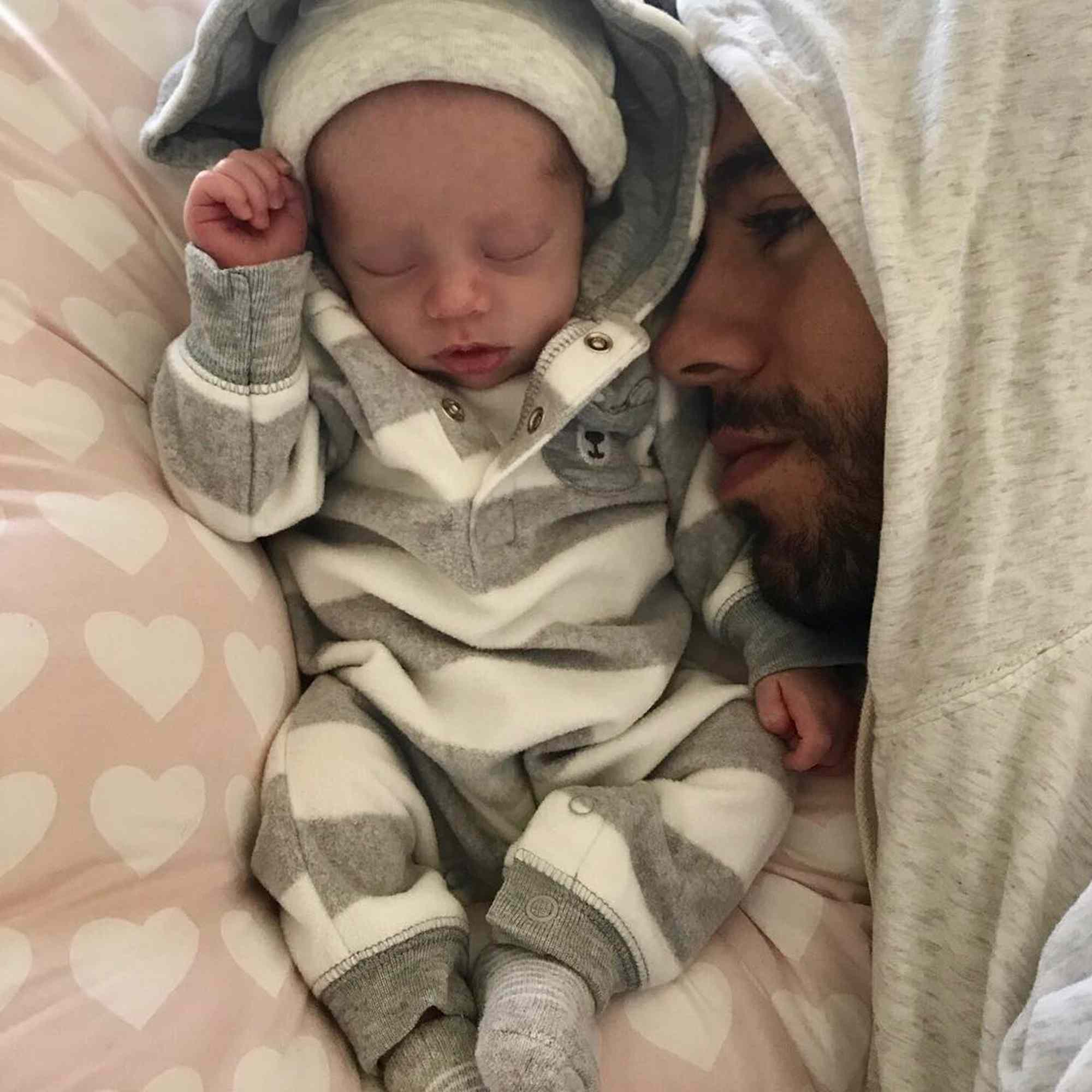 Enrique Iglesias and his baby