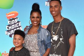 Nia Long (C) and sons Kez Sunday Udoka (L) and Massai Zhivago Dorsey II arrive for the 32nd Annual Nickelodeon Kids' Choice Awards at the USC Galen Center on March 23, 2019 in Los Angeles