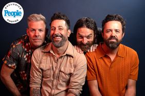 Old Dominion iheart country portraits.