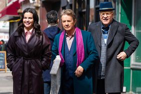 NEW YORK, NEW YORK - MARCH 17: (L-R) Selena Gomez, Martin Short and Steve Martin are seen filming "Only Murders in the Building" in Queens on March 17, 2023 in New York City. (Photo by Gotham/GC Images)