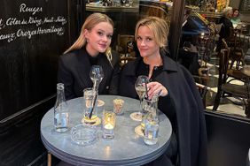 Reese Witherspoon Ava Paris