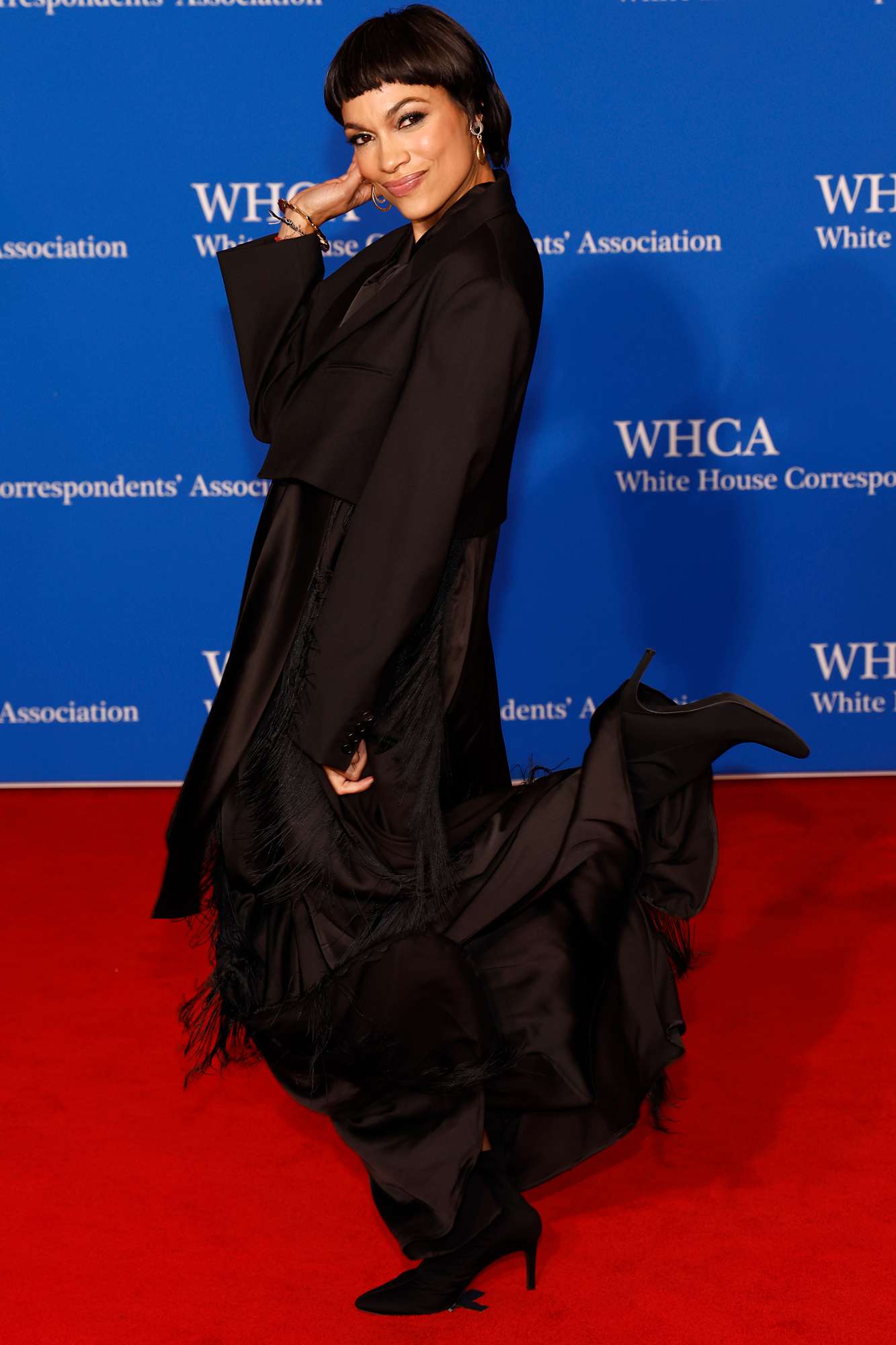 Rosario Dawson attends the 2024 White House Correspondents' Dinner at The Washington Hilton on April 27, 2024 in Washington, DC