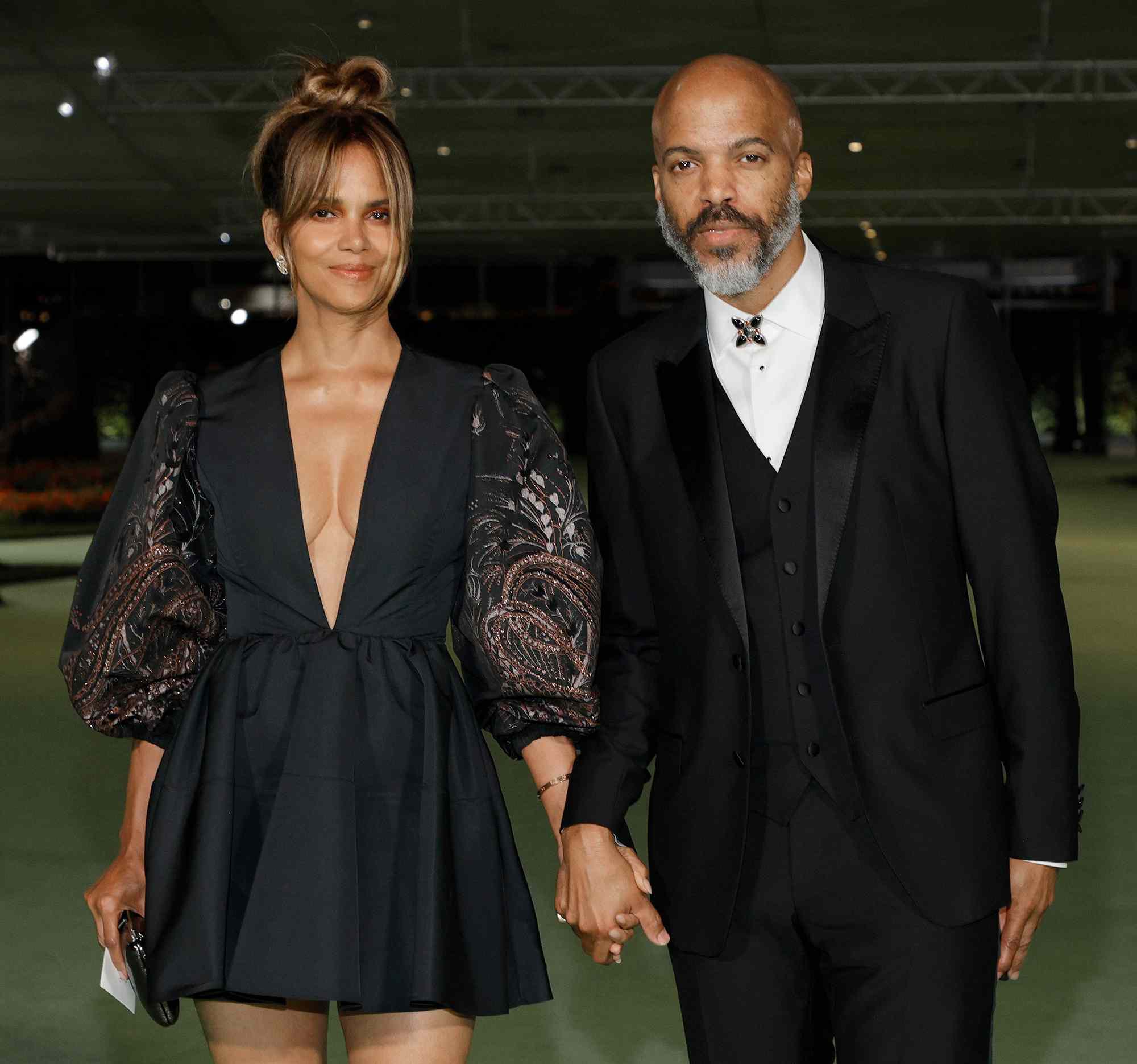 Halle Berry and Van Hunt attend The Academy Museum of Motion Pictures Opening Gala at The Academy Museum of Motion Pictures on September 25, 2021 in Los Angeles, California