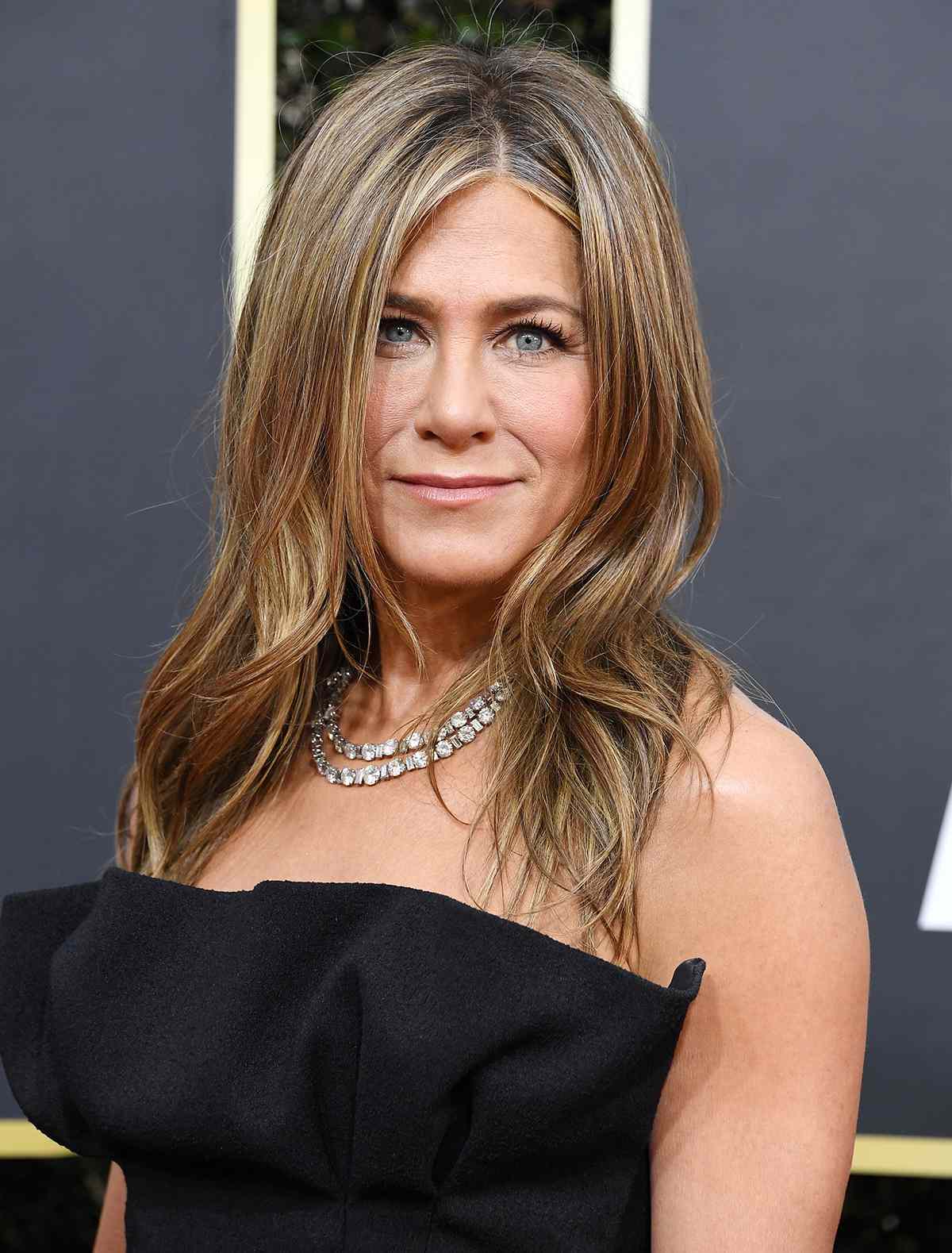 Jennifer Aniston arrives at the 77th Annual Golden Globe Awards attends the 77th Annual Golden Globe Awards at The Beverly Hilton Hotel on January 05, 2020
