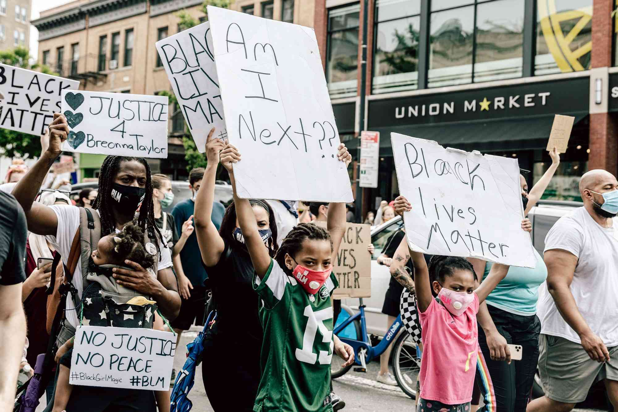 Black Lives Matter protests, New York, USA - 05 Jun 2020