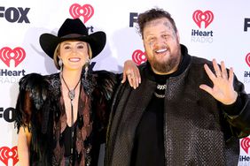  Lainey Wilson and Jelly Roll attend the 2024 iHeartRadio Music Awards at Dolby Theatre on April 01, 2024 in Hollywood, California.