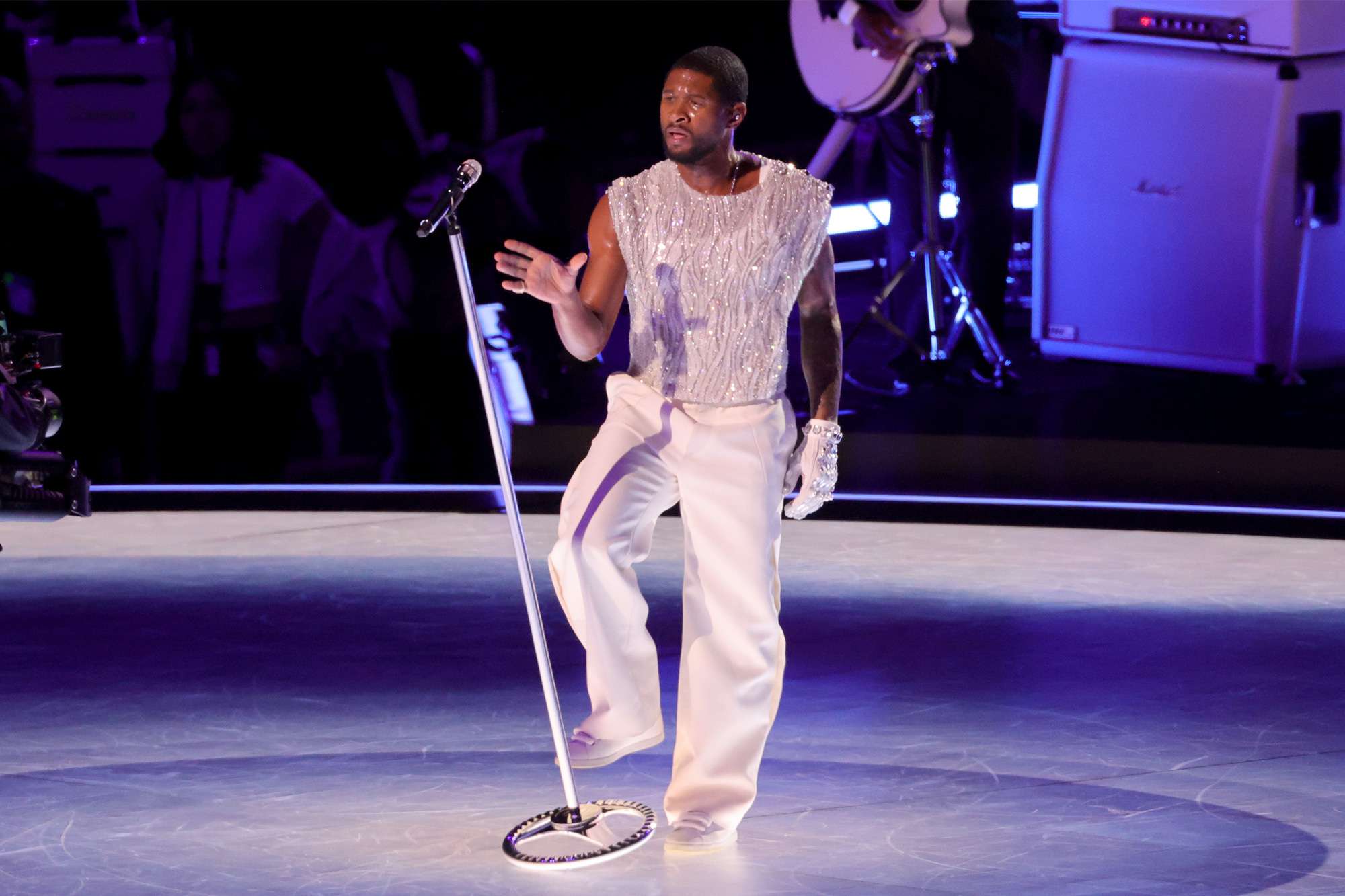 Usher performs onstage during the Apple Music Super Bowl LVIII Halftime Show at Allegiant Stadium on February 11, 2024 in Las Vegas, Nevada. (Photo by Ethan Miller/Getty Images)