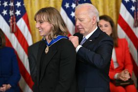  Joe Biden presents the Presidential Medal of Freedom to US swimmer Katie Ledecky