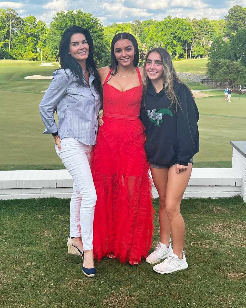 Angie Harmon and her daughter Finley before prom.