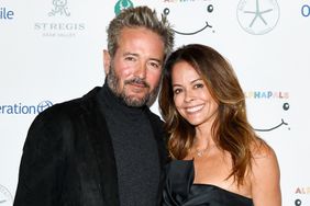 Scott Rigsby and Brooke Burke attend Operation Smile's 11th annual Celebrity Ski & Smile Challenge presented by Alphapals, Barefoot Dreams and the St. Regis Deer Valley on April 01, 2023 in Park City, Utah.