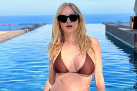 Heather Graham holiday bikini pics in mexico at 53 instagram 04 07 24