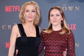 Gillian Anderson and daughter Piper Maru Klotz attend the World Premiere of Netflix's "The Crown" Season 2 on November 21, 2017 in London, England. 