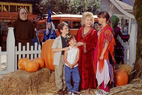 Joey Zimmerman, Emily Roeske, Debbie Reynolds, and Kimberly J. Brown in 'Halloweentown'.
