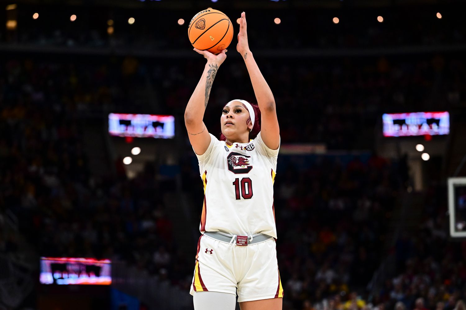 Kamilla Cardoso #10 of the South Carolina Gamecocks shoots a free throw against the Iowa Hawkeyes during the NCAA Women's Basketball Tournament National Championship at Rocket Mortgage Fieldhouse on April 7, 2024 in Cleveland, Ohio.