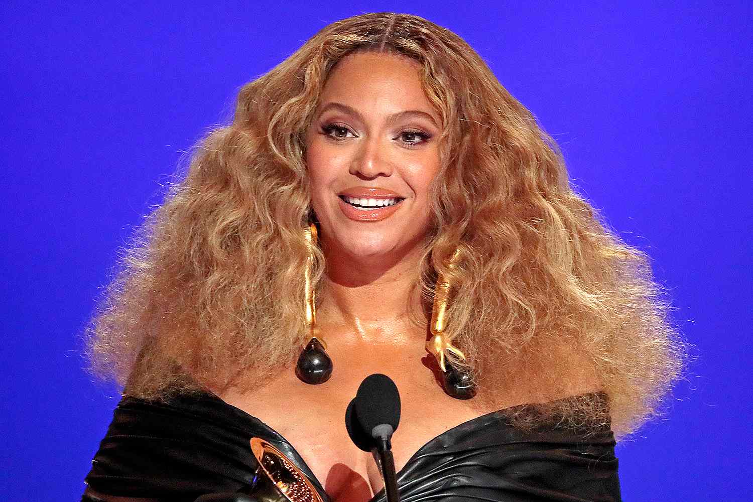 Our Favorite Beyonce Hair Moments.