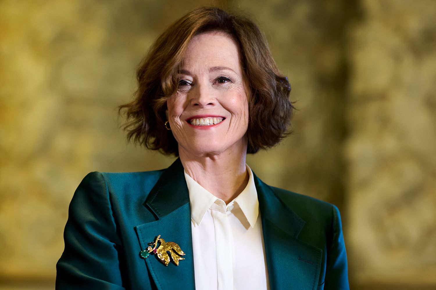 Sigourney Weaver poses at the "Goya International" award photocall 2024 at the Valladolid City Hall on February 09, 2024 in Valladolid, Spain