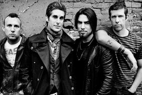 Jane's Addiction Announces New Tour with 2010 Classic Lineup