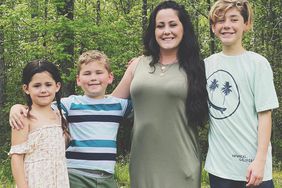 Jenelle Evans and her kids