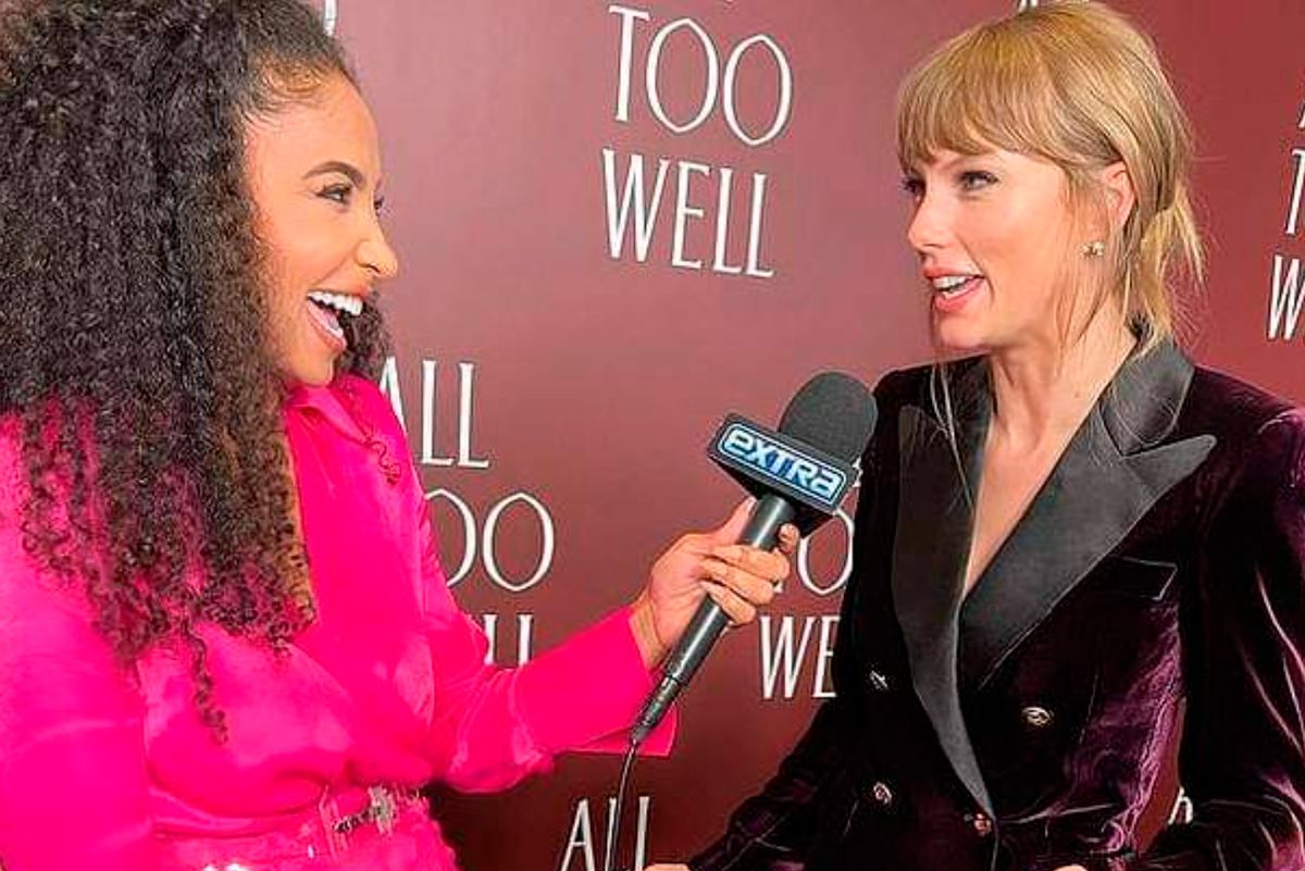 Cheslie Kryst interviewing Taylor Swift for Extra