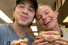 Kate Bosworth and Justin Long Ate Their 'Way Cross Country' â See Where They Stopped