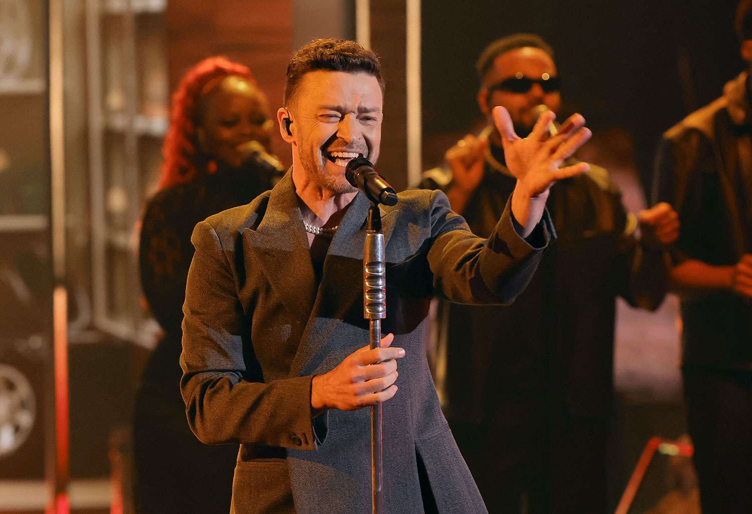LOS ANGELES, CALIFORNIA - APRIL 01: (FOR EDITORIAL USE ONLY) Justin Timberlake performs onstage during the 2024 iHeartRadio Music Awards at Dolby Theatre in Los Angeles, California on April 01, 2024. Broadcasted live on FOX.