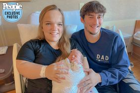 7 Little Johnstons Liz Johnston Welcomes First Baby The Wait Is Finally Over