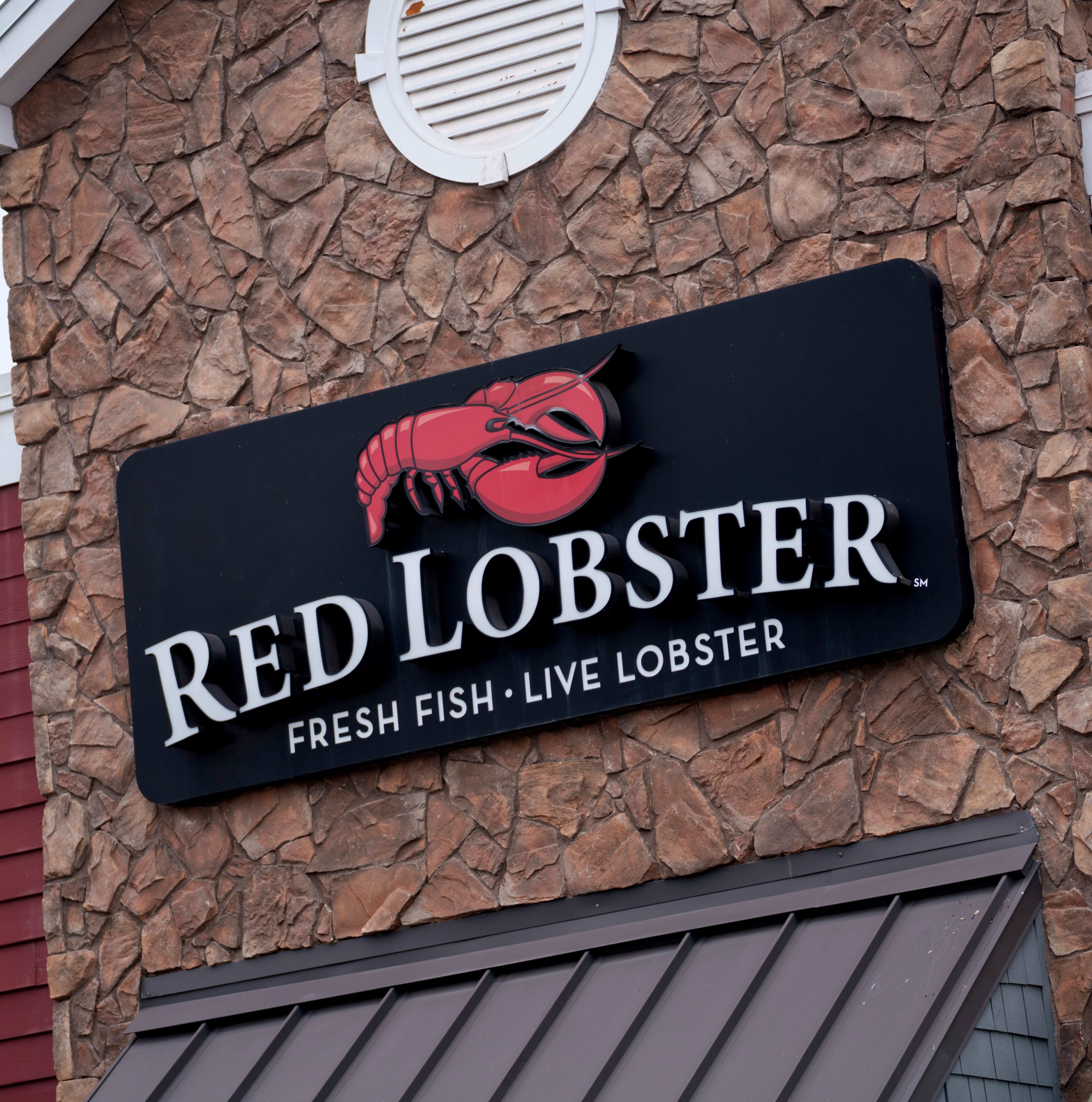 Red Lobster’s mistakes go beyond endless shrimp