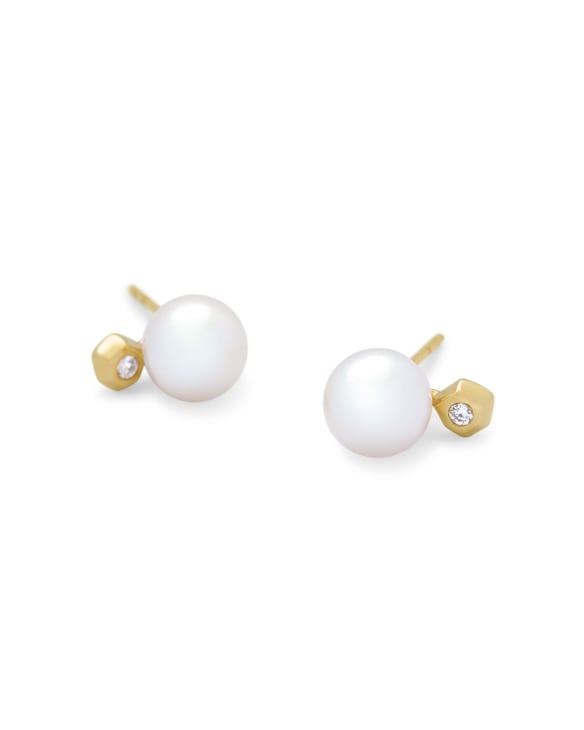 Cathleen 14k Yellow Gold Stud Earrings in Pearl