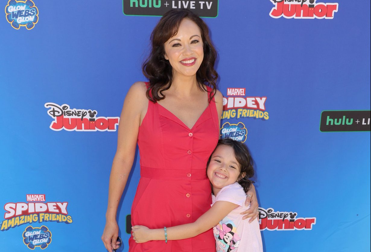 NEW YORK, NEW YORK - AUGUST 12: Marisa Ramirez and her daughter Violet Rae attend Disney Junior's "Marvel's Spidey And His Amazing Friends" season two celebration at Battery Park on August 12, 2022 in New York City. (Photo by Michael Loccisano/Getty Images)