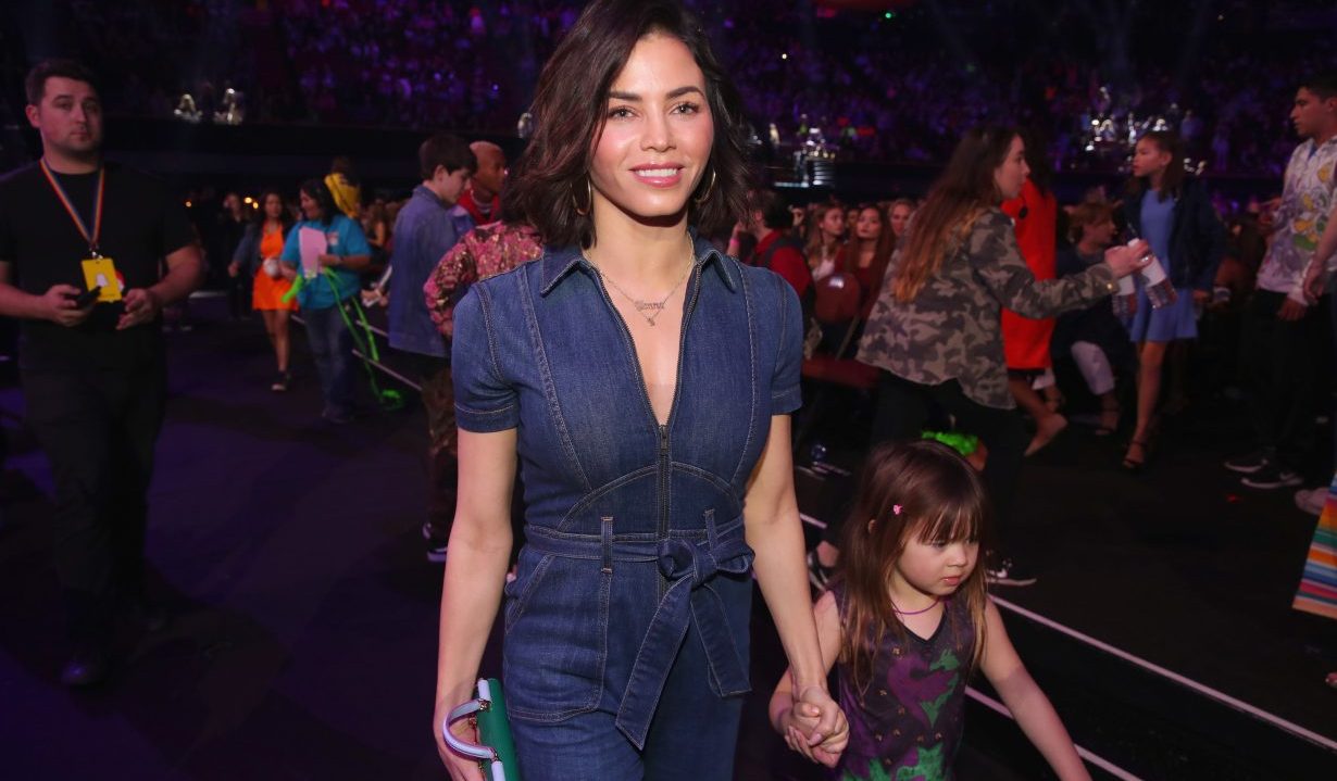 INGLEWOOD, CA - MARCH 24: Jenna Dewan Tatum and Everly Tatum onstage at Nickelodeon's 2018 Kids' Choice Awards at The Forum on March 24, 2018 in Inglewood, California. (Photo by Chris Polk/KCA2018/Getty Images for Nickelodeon)