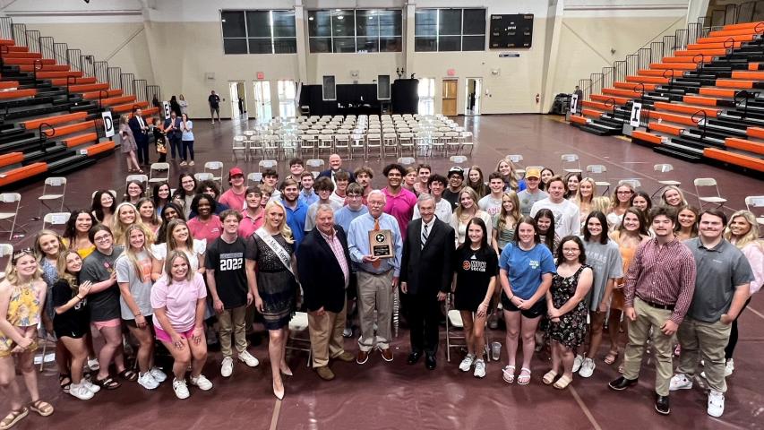 Middle Tennessee Christian School Earns Anne Dallas Dudley Voter Registration Award