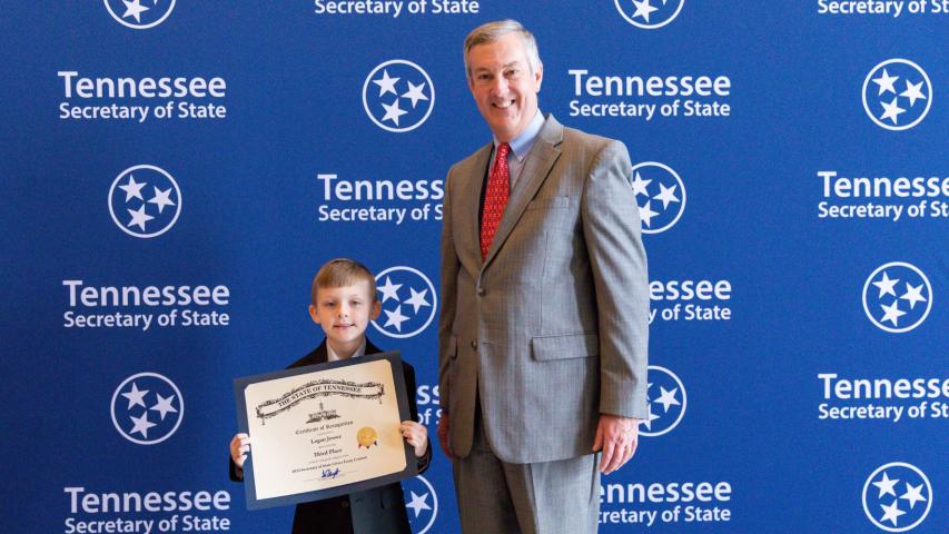  Secretary Hargett Presented Luttrell Elementary School Student with Third-Place Award in Civics Essay Contest 