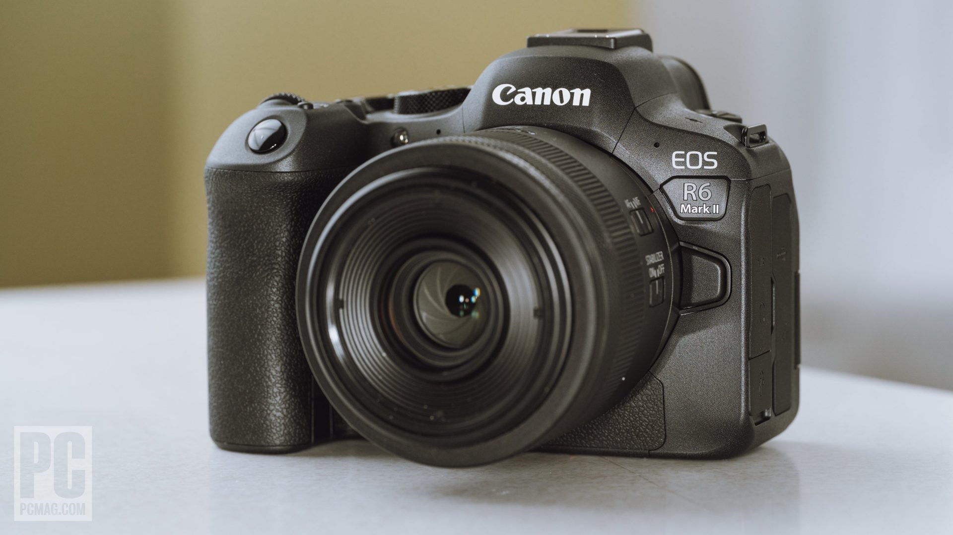 Canon EOS R6 Mark II - Canon EOS R6 Mark II