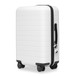 A védőtok fűzője könnyedén a bőrönd fogantyújára hurkolható, így utazás közben is nyomon követheted a csomagjaidat.