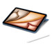 Querformat, iPad Air aufgestellt im Case und geneigt zum Tippen, haftender Apple Pencil Pro