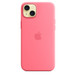 Coque en silicone rose avec MagSafe pour iPhone 15 Plus, logo Apple au centre, fixée à un iPhone 15 Plus jaune, vu à travers la découpe pour l’appareil photo.
