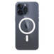 iPhone 15 Pro Maxin kirkas kuori MagSafella, kiinnitettynä sini­titaanin väriseen iPhone 15 Pro Maxiin.
