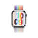 Imagem da frente da pulseira loop esportiva, em que aparecem o mostrador do Apple Watch e a Digital Crown.