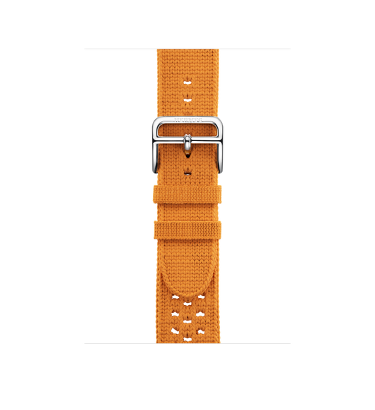 オレンジのトリコシンプルトゥールストラップ。ウーブンテキスタイル製で、シルバーのステンレススチールバックルがついている。